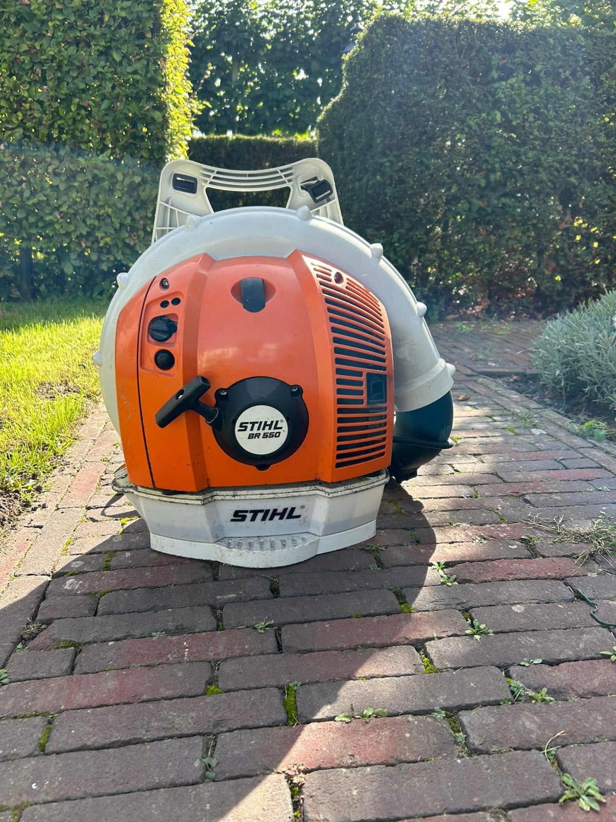 STIHL bladblazer BR 550, Ophalen, Gebruikt, Benzine, Ruggedragen