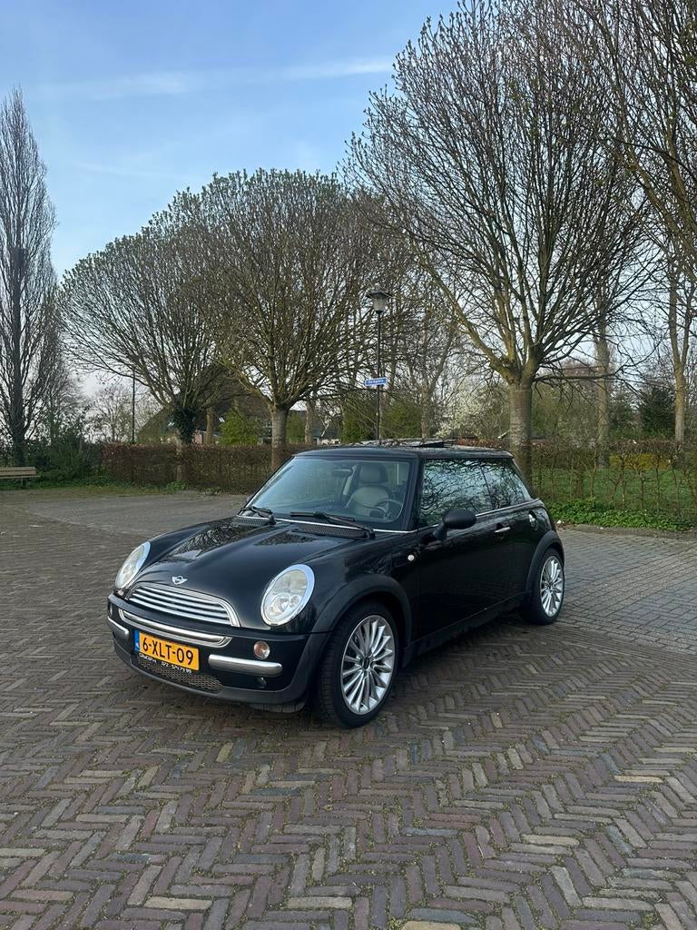 Mini 2002 Zwart, Auto's, Mini, 1025 kg, 4 stoelen, Zwart, 115 pk