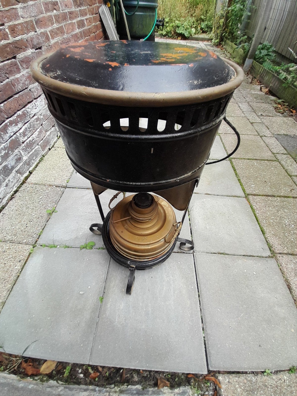 Vintage Oliekachel - 48cm hoog, 26cm rond, Ophalen, Oliekachel, Gebruikt, Overige brandstoffen