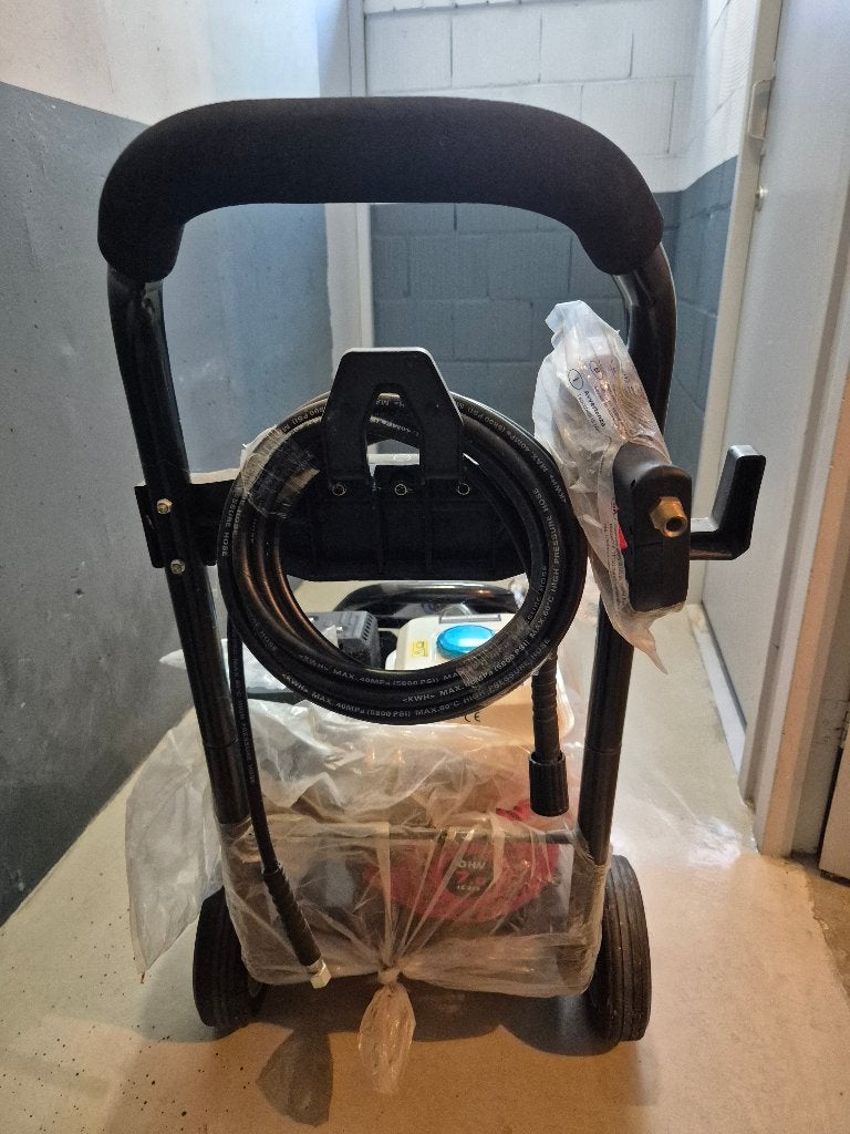 Mobiele hogedrukspuit, Tuin en Terras, Overige Tuin en Terras, Ophalen, Nieuw