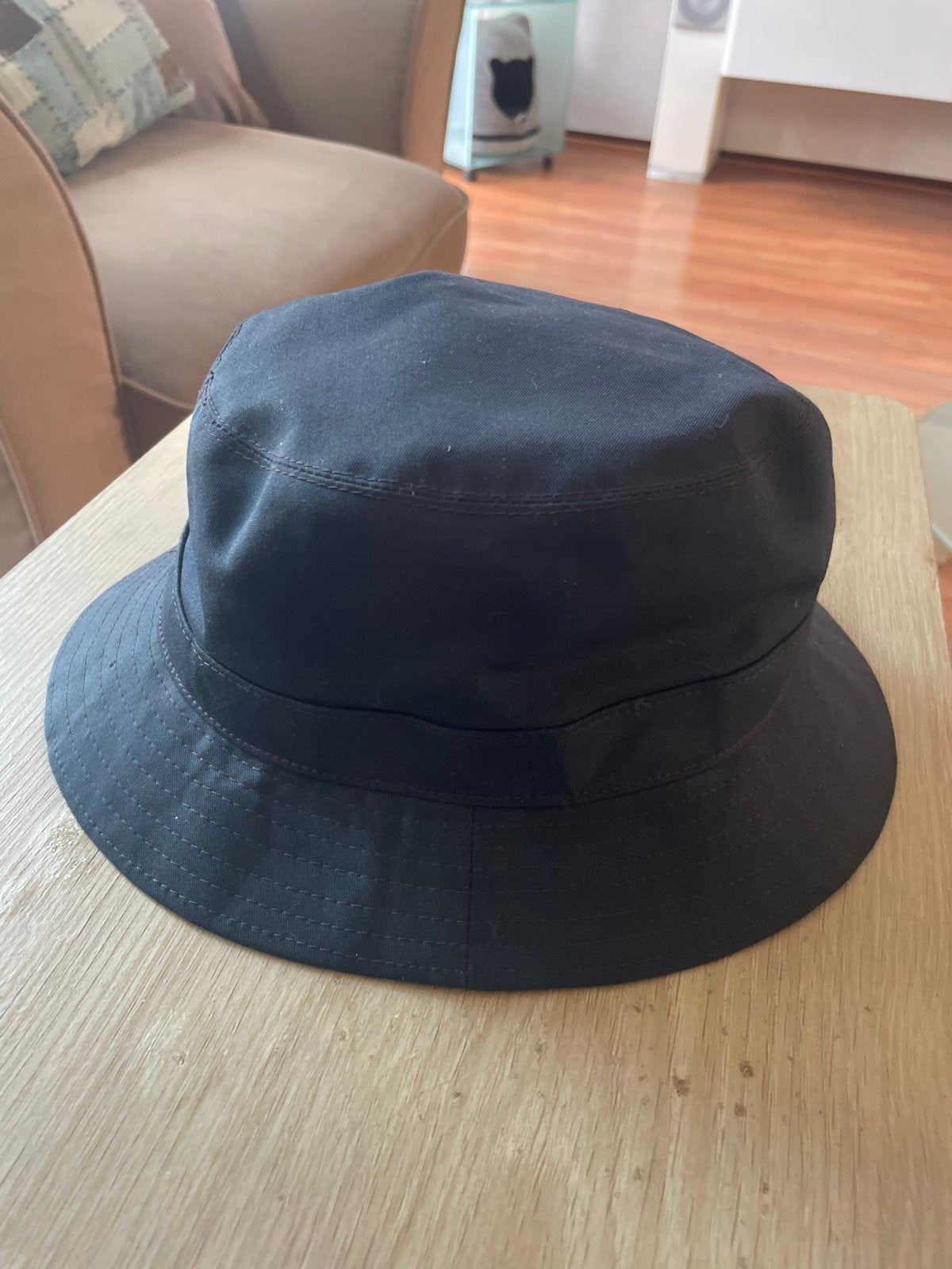 Burberry's blauwe Bucket Hat - Made in England, Ophalen of Verzenden, Zo goed als nieuw, 58 cm (L, 7¼ inch) of meer, Hoed
