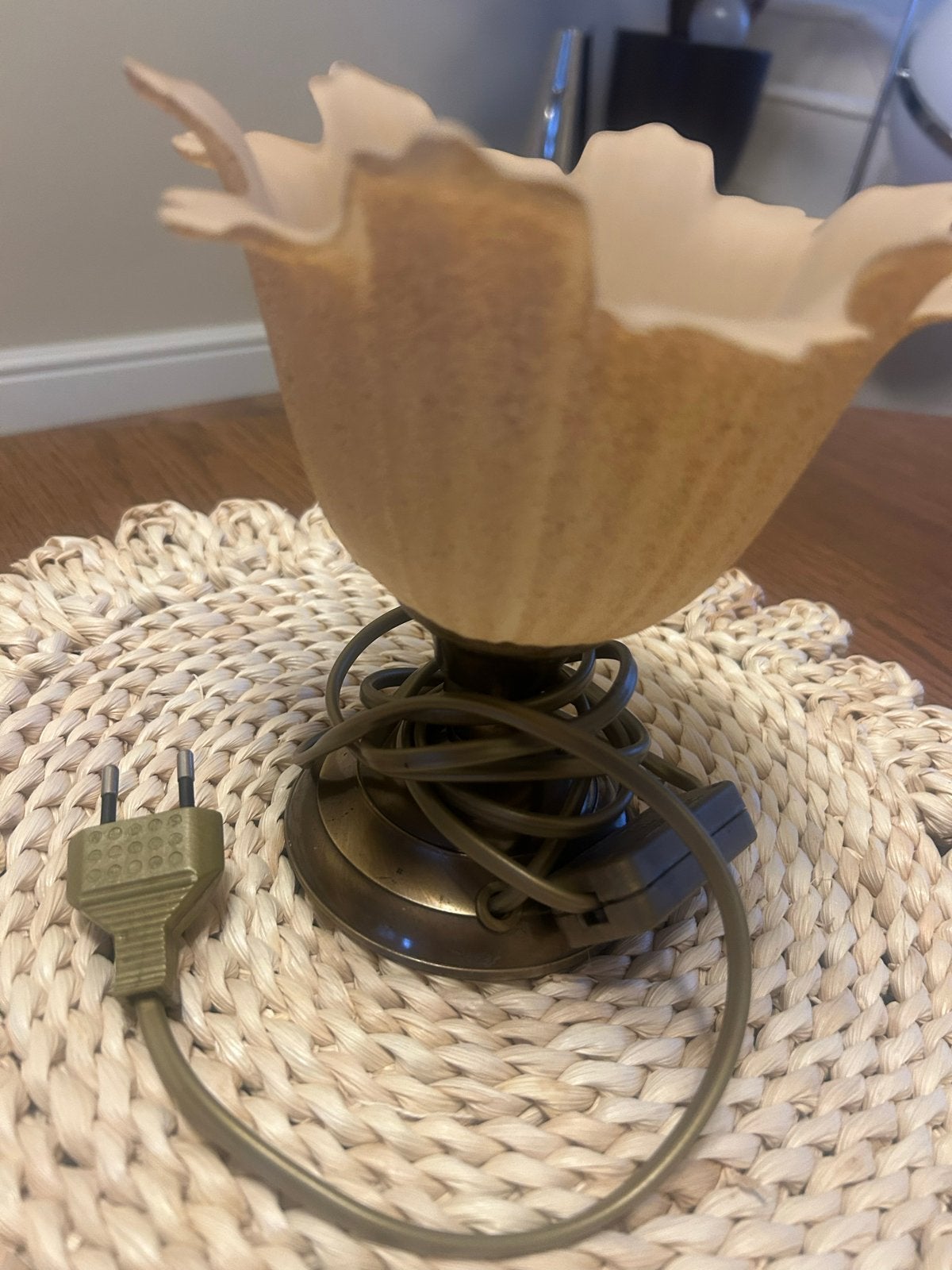 Vintage Tafellamp met Bloemvormige Kap, Ophalen of Verzenden