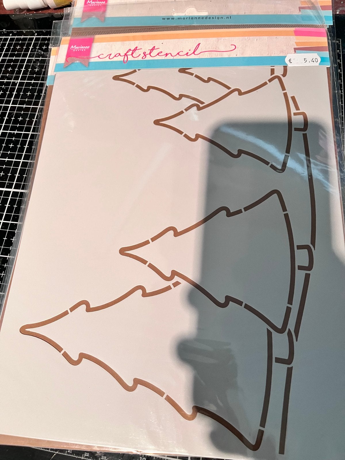 Craft Stencil Kerstbomen - Marianne Design, Hobby en Vrije tijd, Nieuw, Ophalen of Verzenden, Kunststof, Overige merken