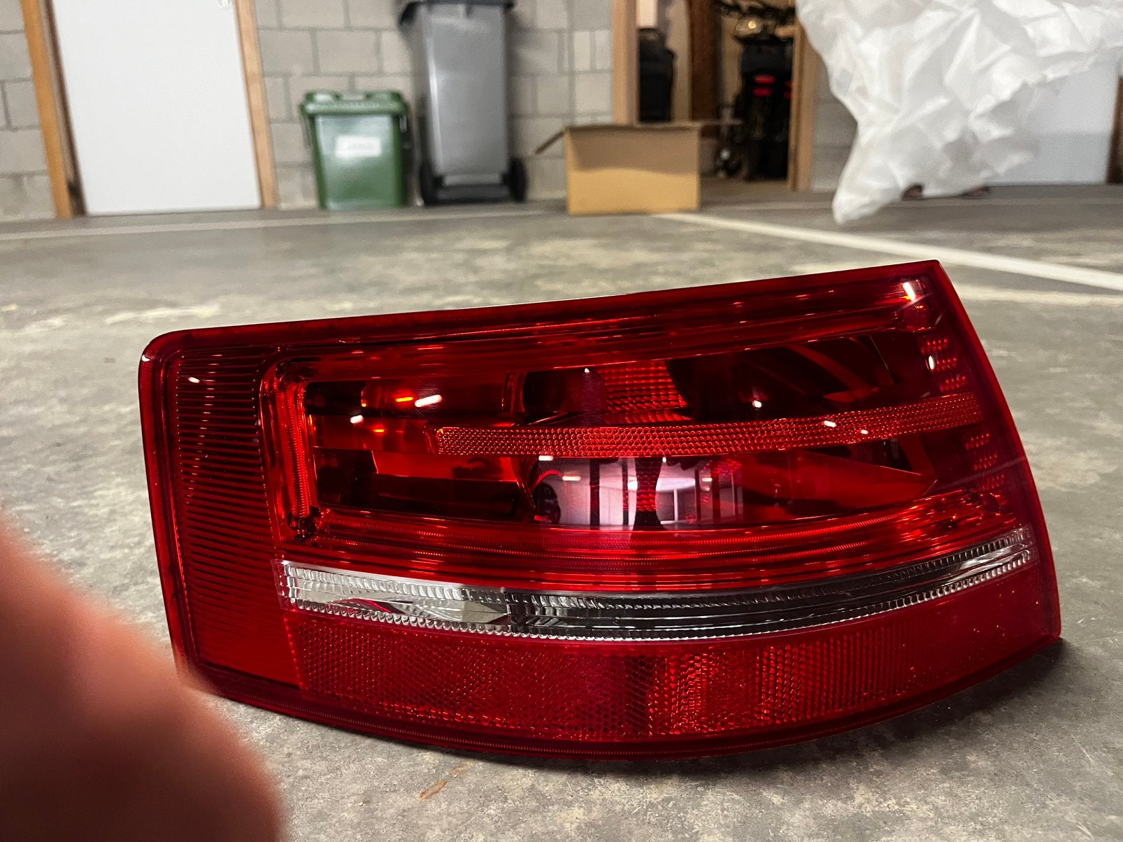Linker achterlicht Audi cabeio 2010, Auto-onderdelen, Verlichting, Ophalen of Verzenden, Gebruikt, Audi