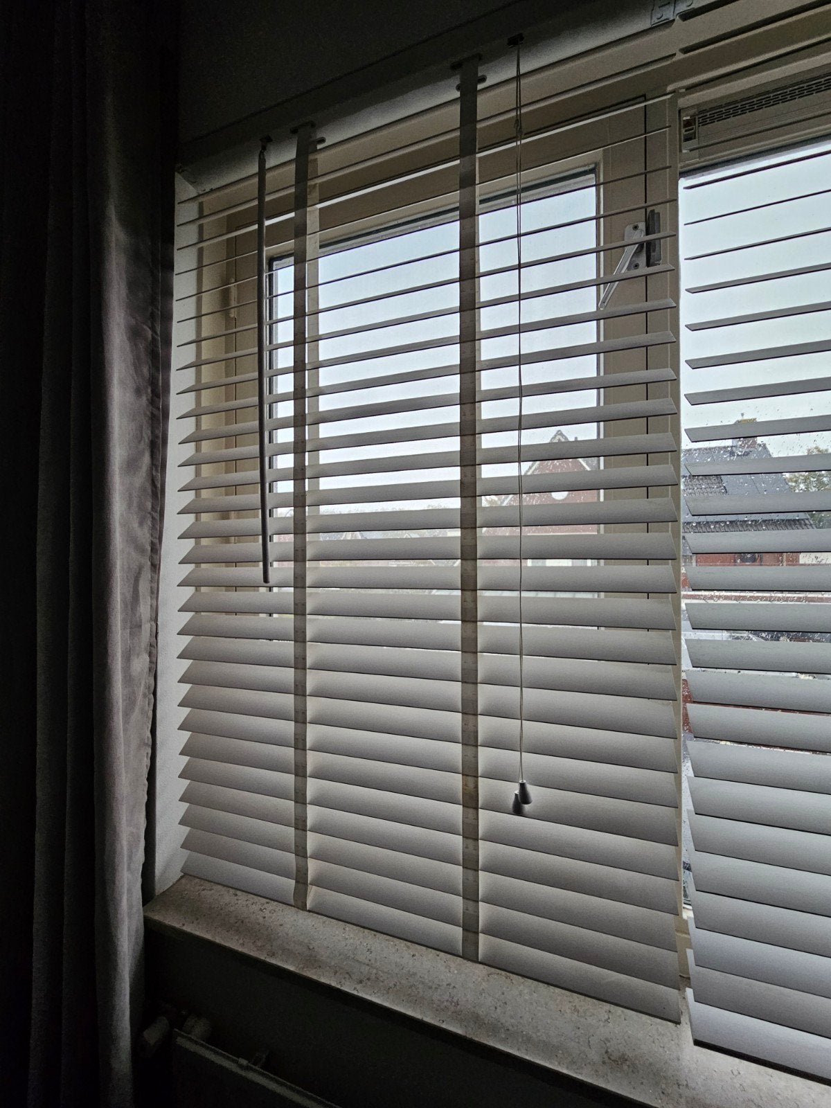 3 stuks houten jaloezieën, Huis en Inrichting, Stoffering | Gordijnen en Lamellen, Ophalen, Jaloezie, Gebruikt, Hout