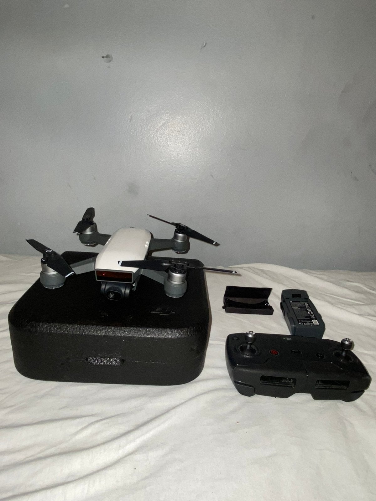 DJI spark drone met accessoires!, Audio, Tv en Foto, Drones, Ophalen of Verzenden, Zo goed als nieuw