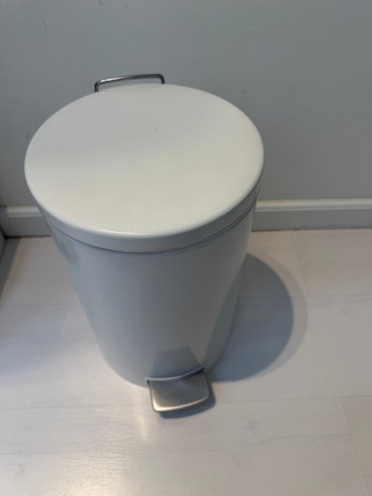 Brabantia pedaalemmer wit – met binnenemmer 12 l, Ophalen, Gebruikt, Met pedaal, Metaal
