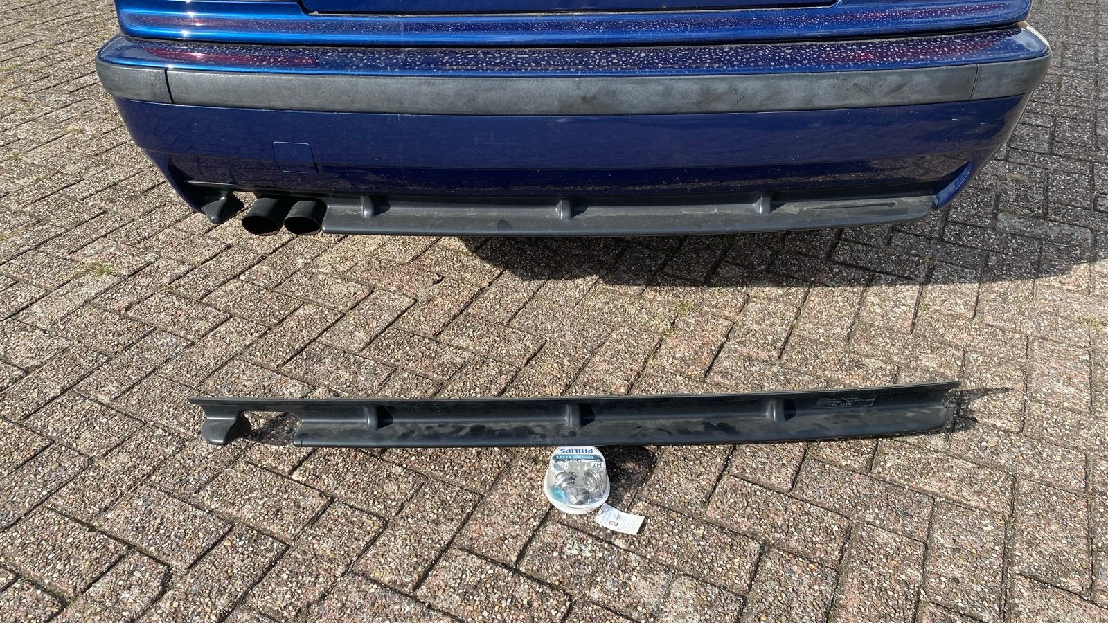 BMW E36 Diffuser Onderlip OEM 4 cilinder, Auto-onderdelen, Ophalen, Gebruikt, Achter, Bumper