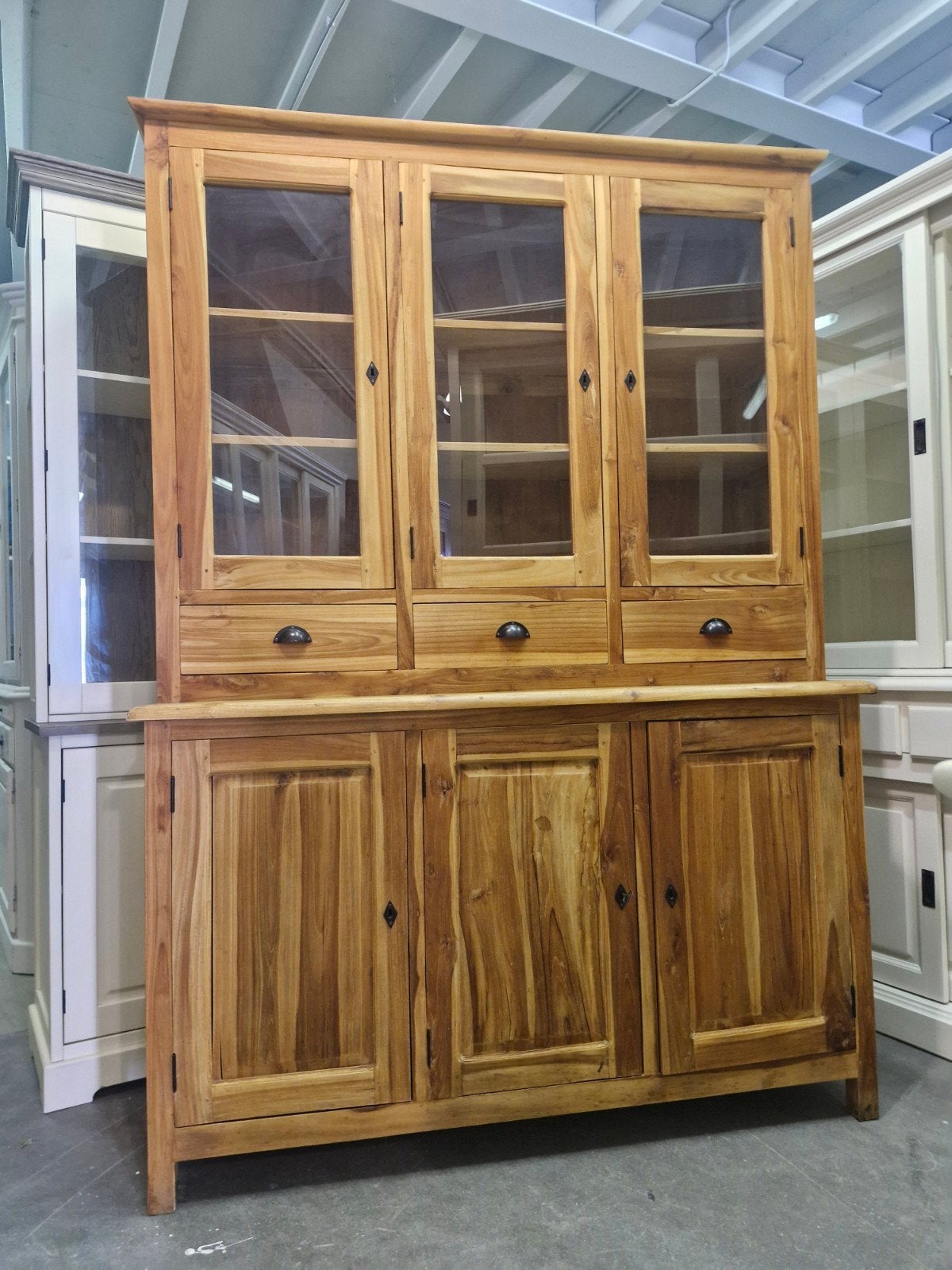 Een mooie houten buffetkast, Ophalen, Gebruikt, -, 200 cm of meer