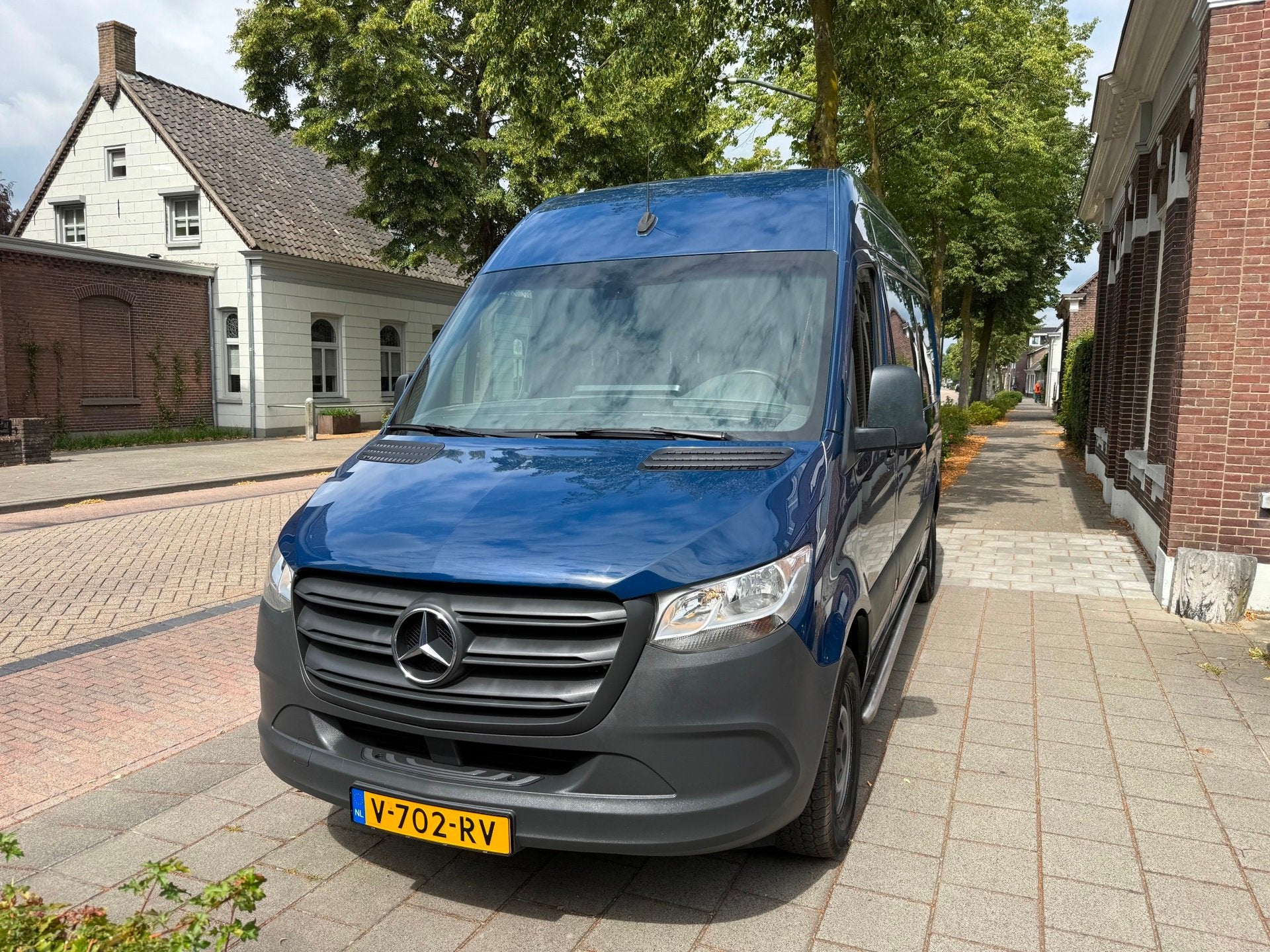 Mercedes-Benz Sprinter 316 2.2 CDI L2H2 EURO VI-D EERSTE EIG, Achterwielaandrijving, Gebruikt, 4 cilinders, Blauw