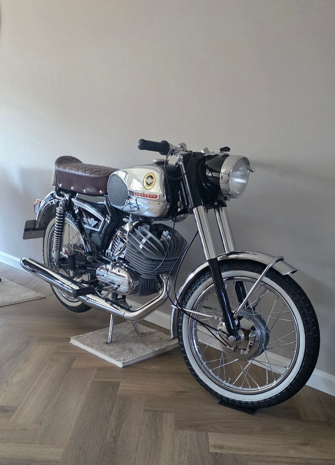 Zündapp KS 125cc 1973 Special Motorkenteken! Taxatierapport!, Fietsen en Brommers, Overige modellen, Nieuw, 125 cc, Ophalen of Verzenden