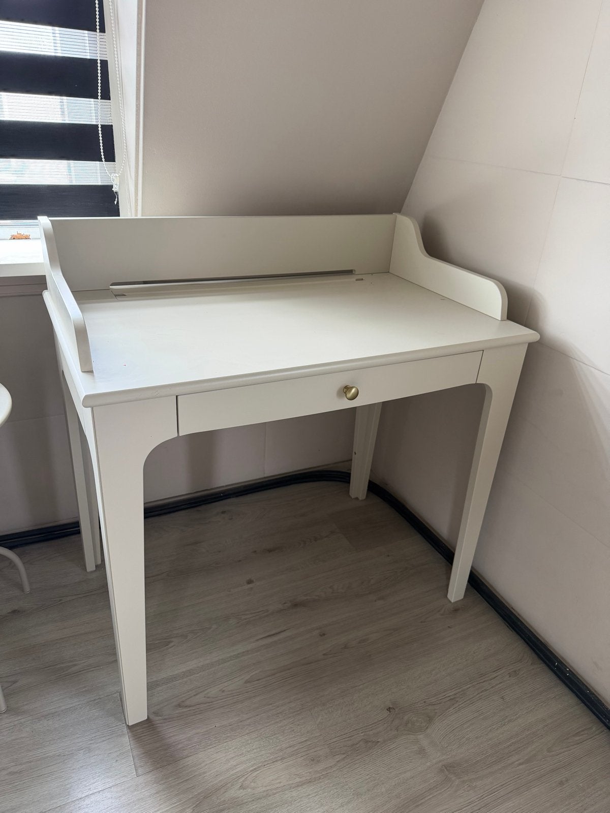 IKEA Lommarp Bureau, Ophalen, Overige typen, Met lades, Spaanplaat of MDF