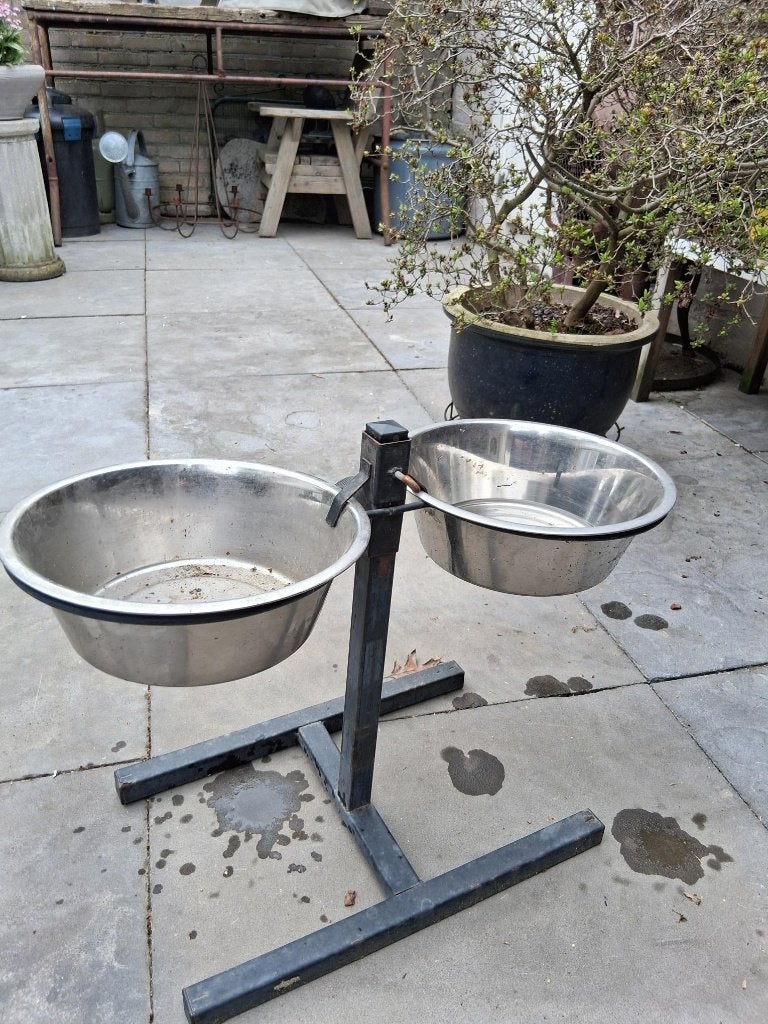 VOER/DRINKBAK HONDEN, Ophalen, Gebruikt