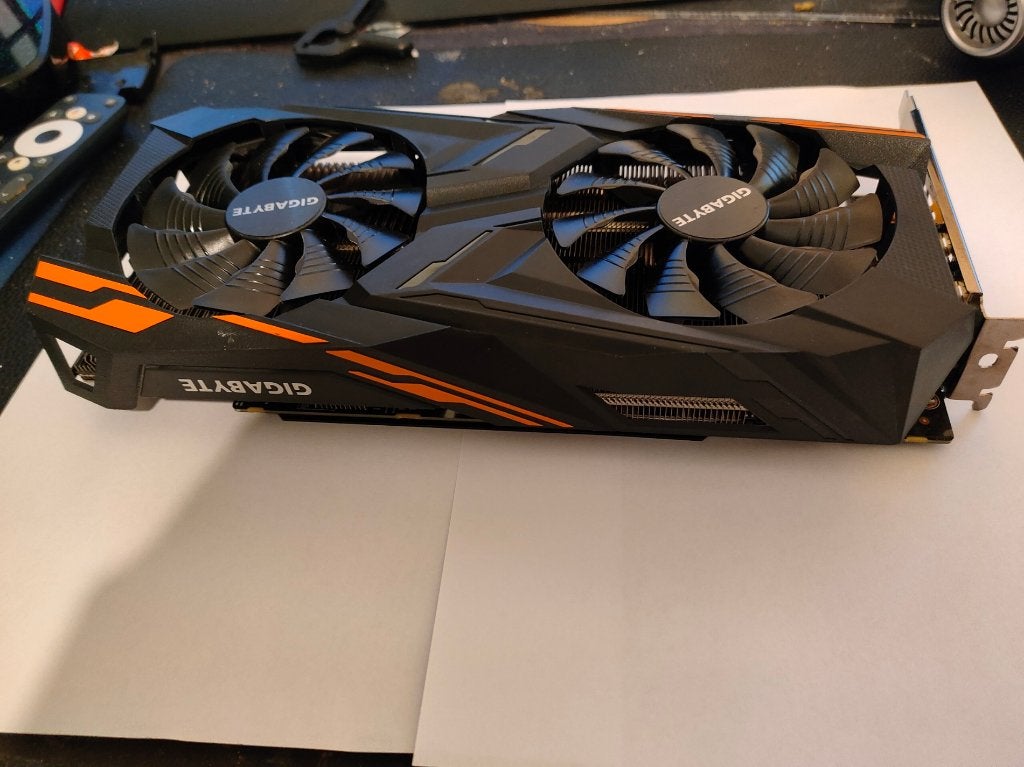 Gigabyte Radeon RX VEGA 56 GAMING OC 8G, PCI-Express 3, GDDR6, Ophalen of Verzenden, Zo goed als nieuw