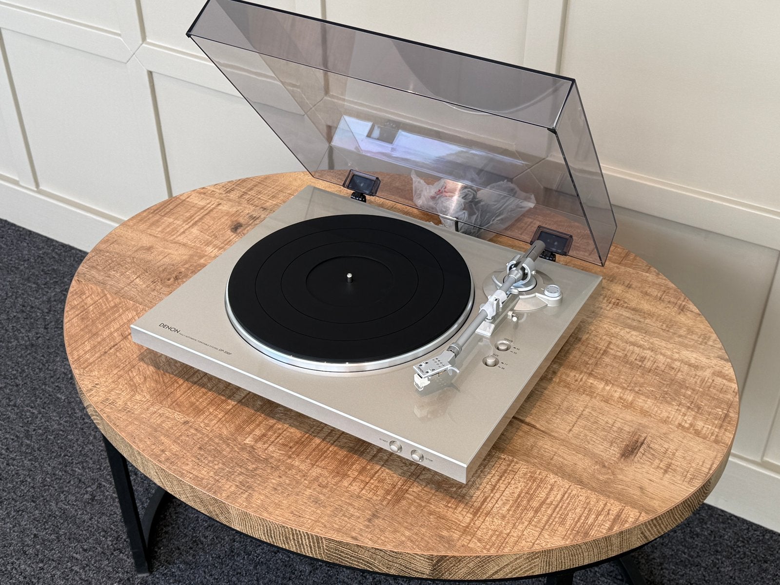 Denon DP-300F / Nieuw uit doos, Overige merken, Nieuw, Ophalen of Verzenden, Platenspeler