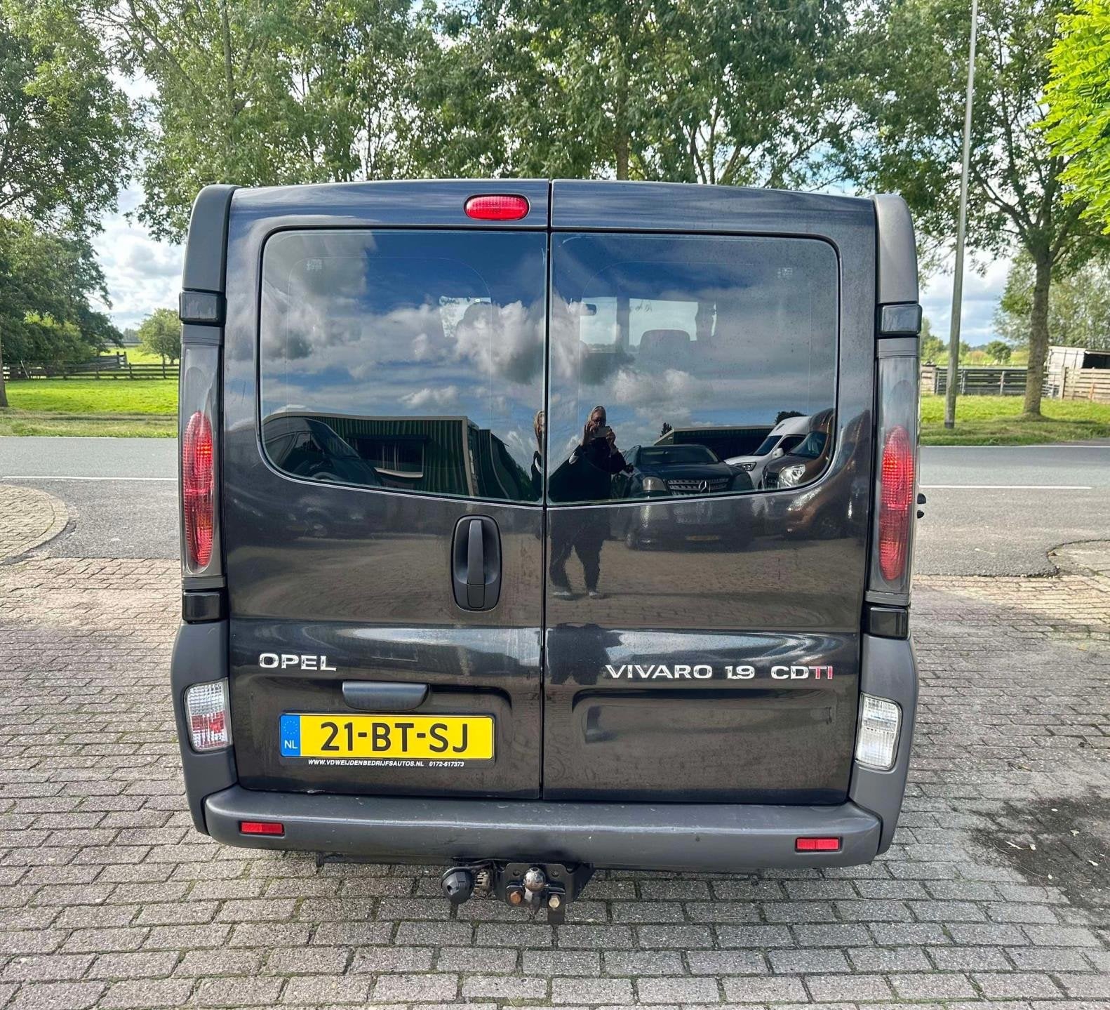 Opel Vivaro 1.9 CDTI L1H1 DubCab SLOOP!, Auto's, Voorwielaandrijving, 1780 kg, Gebruikt, 4 cilinders