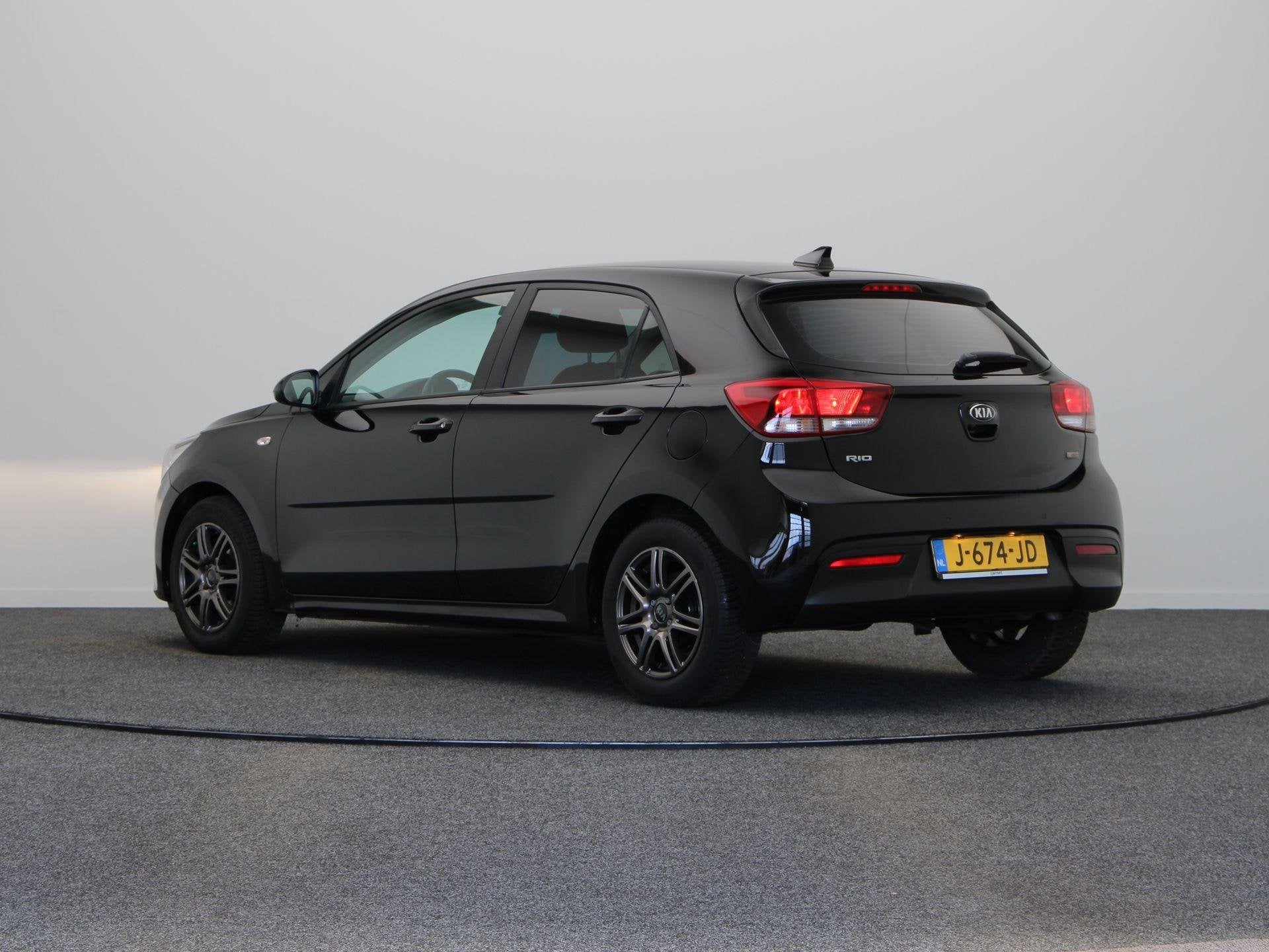 Kia Rio 1.0 TGDI DynamicLine | Navigatie | Achteruitrijcamer, Auto's, Voorwielaandrijving, Gebruikt, Euro 6, 1055 kg