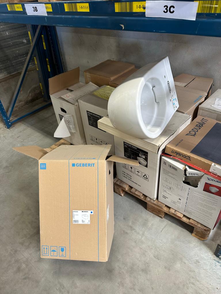 Nieuwe wandclosetten van Geberit en Duravit, Ophalen, Zo goed als nieuw, Toilet