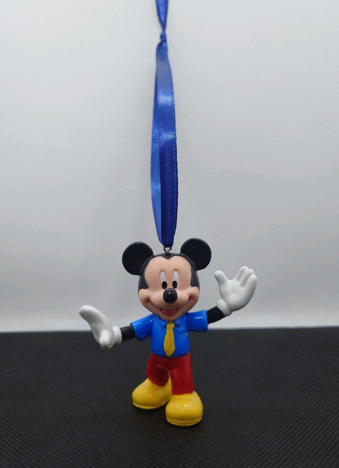 Disney Mickey Mouse kerst ornament hanger kerstbal, Verzamelen, Disney, Zo goed als nieuw, Mickey Mouse, Ophalen of Verzenden