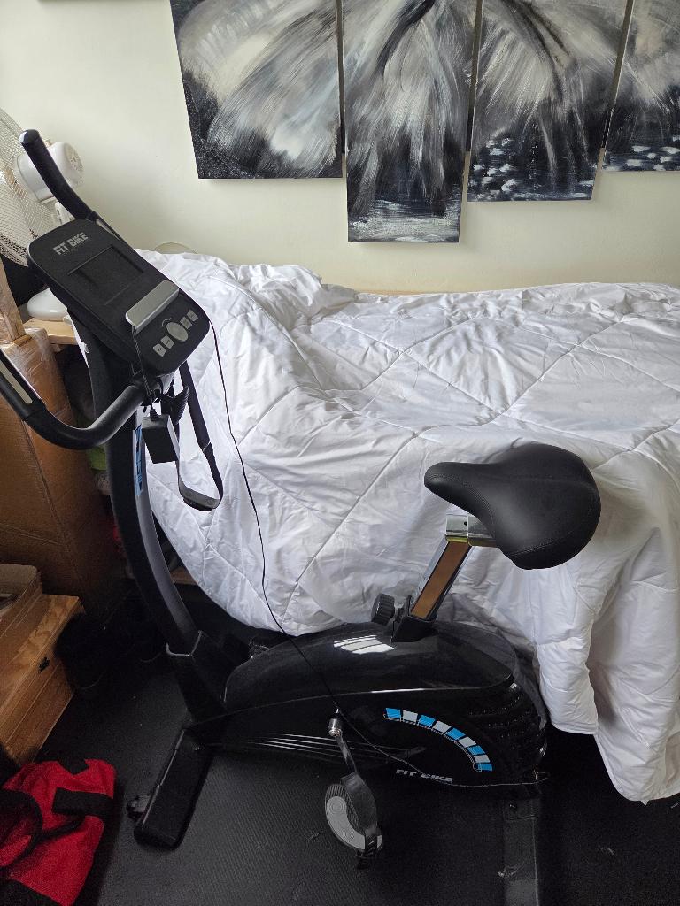 Hometrainer - FitBike Ride 5 met hartslagband/-sensor, Ophalen, Buik, Zo goed als nieuw, Metaal