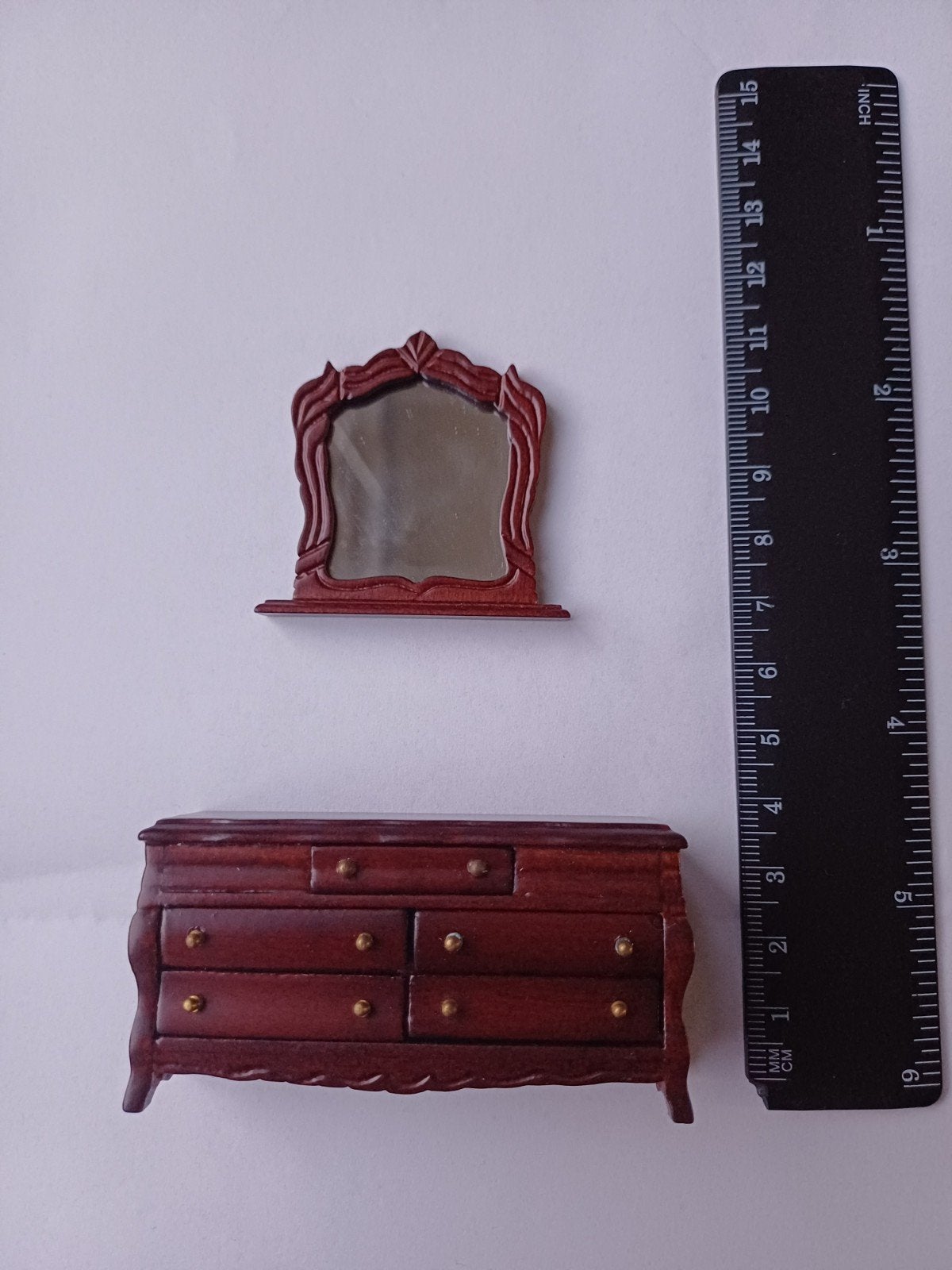 poppenhuis TUDOR victoriaanse dressoir kast spiegel JBM/GOKI, Ophalen of Verzenden, Zo goed als nieuw, Decoratie