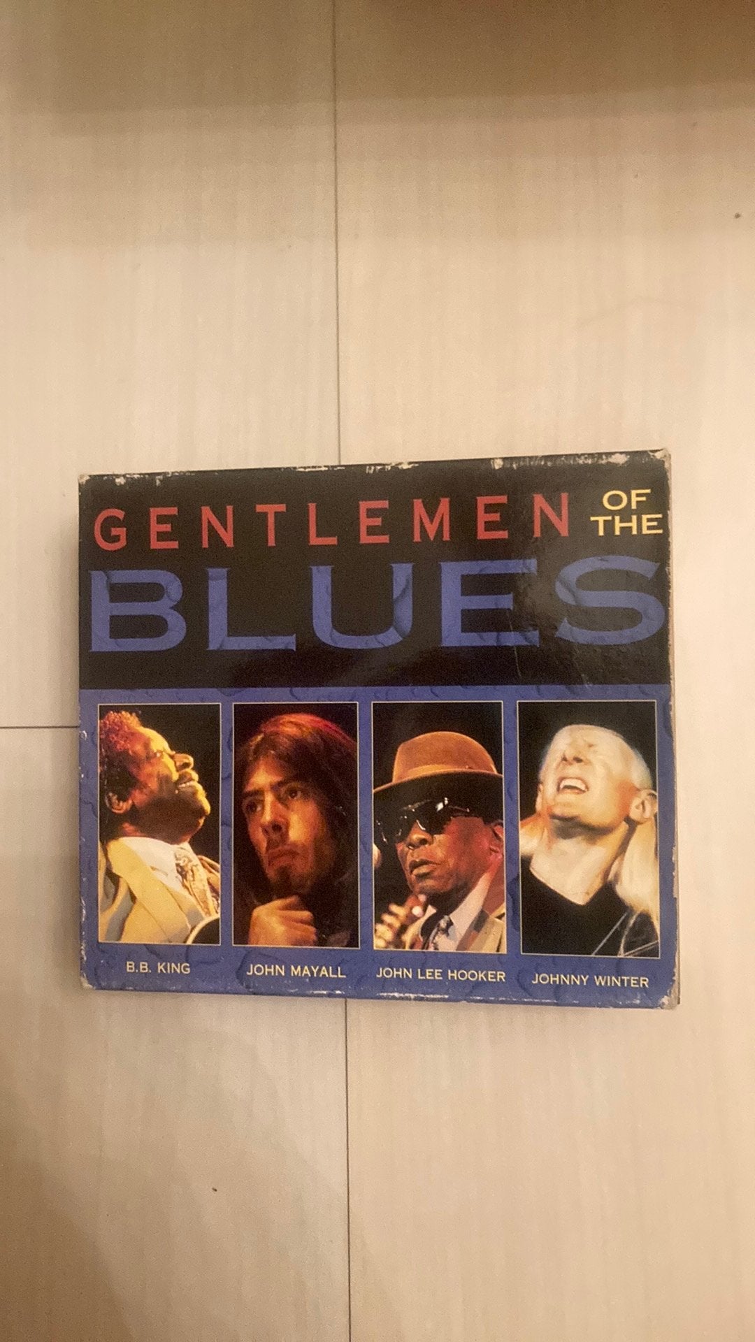 Gentlemen of the blues 4cd - bb king,j.mayall,hooker,winter, Ophalen of Verzenden, Zo goed als nieuw, Blues