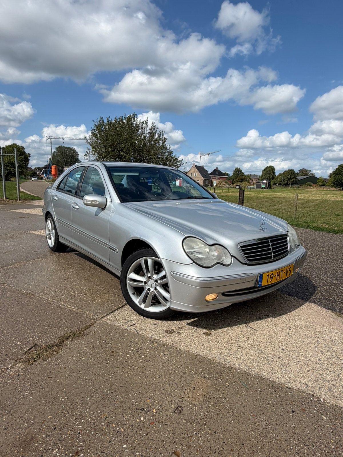 Mercedes-Benz C-Klasse 2.0 C180 Sedan 2001 Grijs, Auto's, Mercedes-Benz, 1355 kg, 1998 cc, Achterwielaandrijving, 4 cilinders