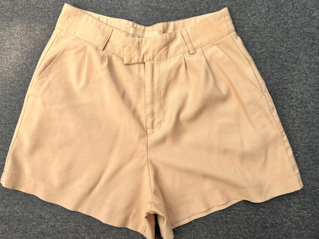 Amisu elegante shorts – maat 38 – high waist –perfecte staat, Maat 38/40 (M), Ophalen of Verzenden, Zo goed als nieuw, Bruin