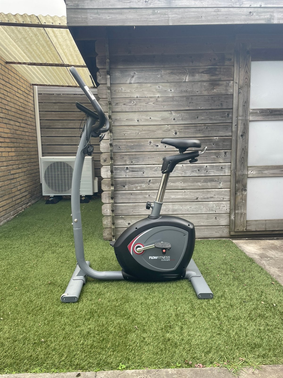 Hometrainer FlowFitness Turner DHT500 te koop, Ophalen, Zo goed als nieuw, Hometrainer