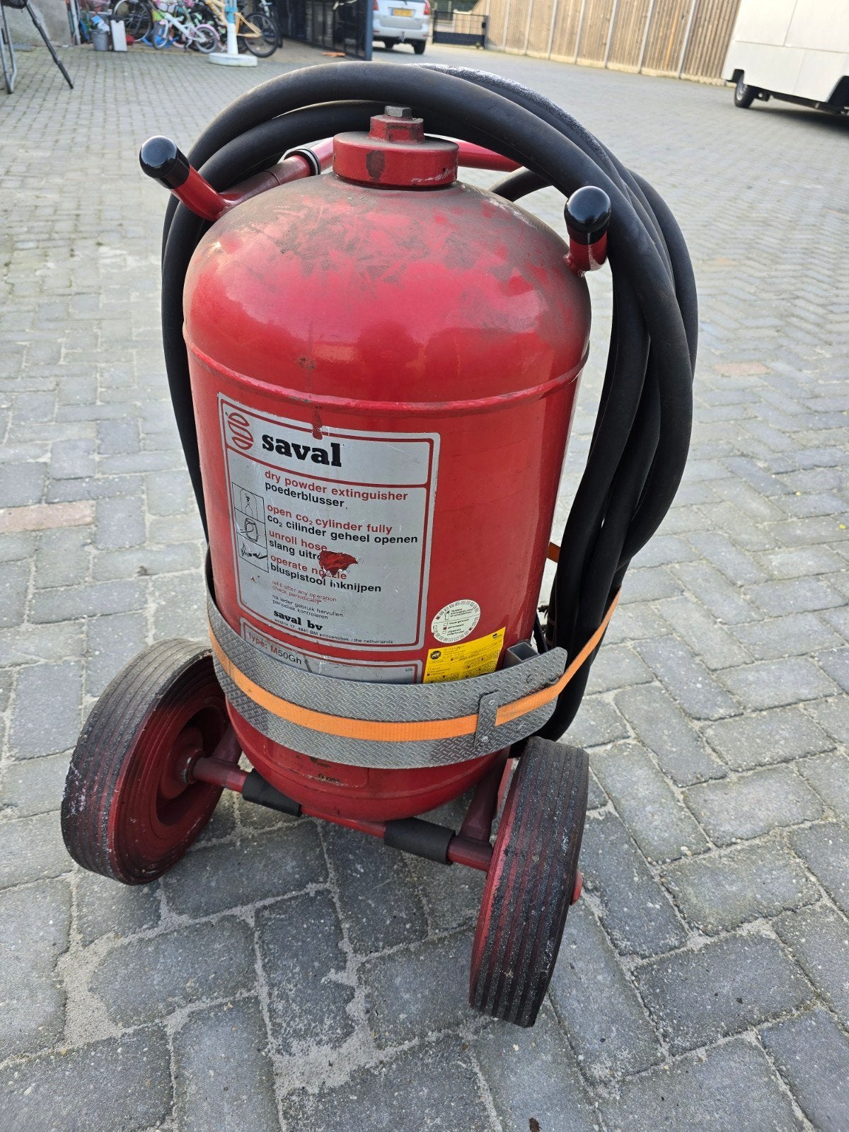 Grote brandblusser € 100 euro, Ophalen