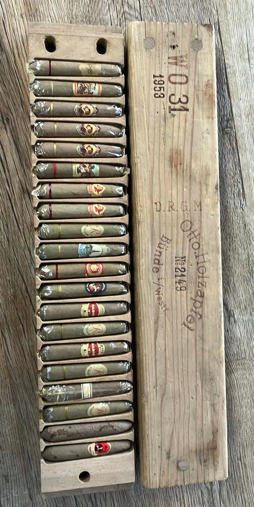 Sigarenmal Otto Holzapfel incl. 20 oude sigaren, Ophalen of Verzenden, Gebruikt, Tabaksdoos of Verpakking