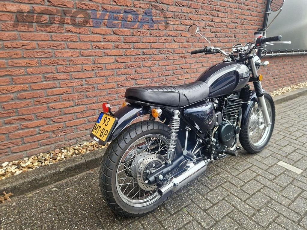 MASH SIX HUNDRED 650 (bj 2022), Motoren, 644 cc, MASH, Bedrijf, Onbekend