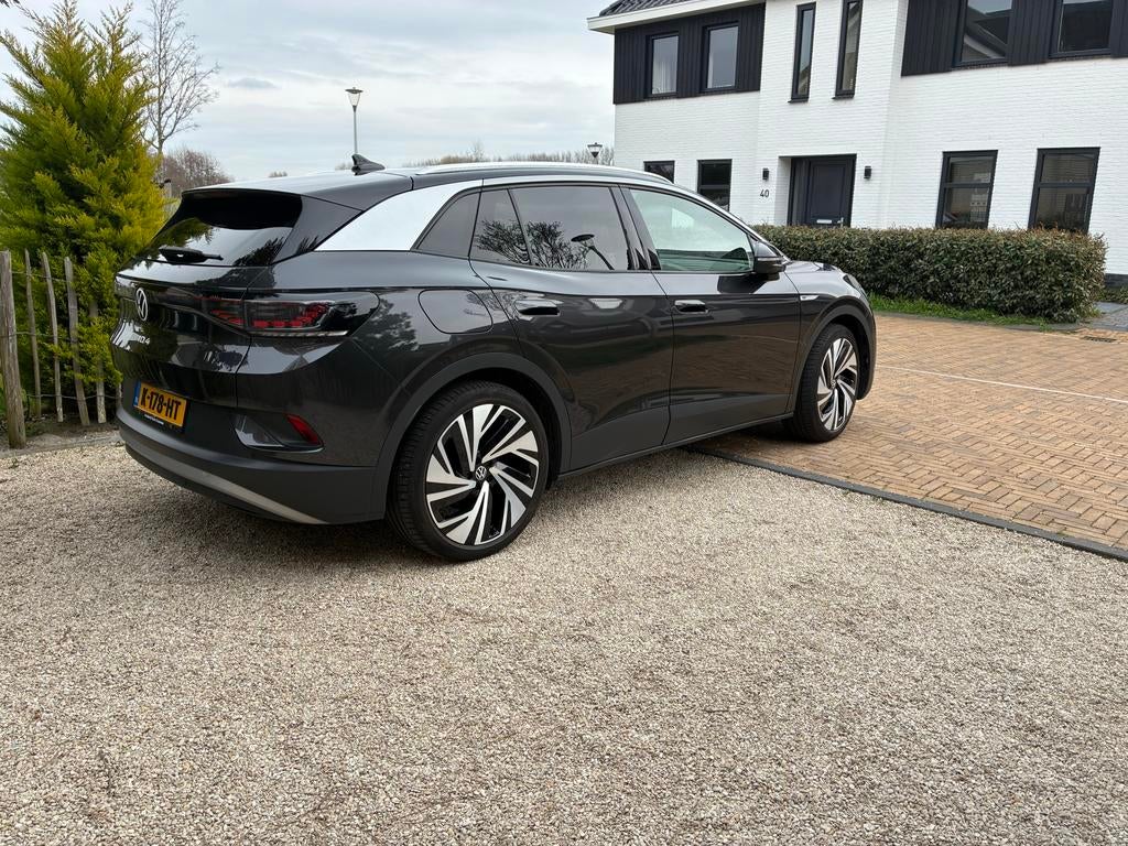 Volkswagen ID.4 1ST MAX 77kWh 204pk 2020 Grijs - VOL OPTIES, Automaat, Achterwielaandrijving, 495 min, Lichtsensor