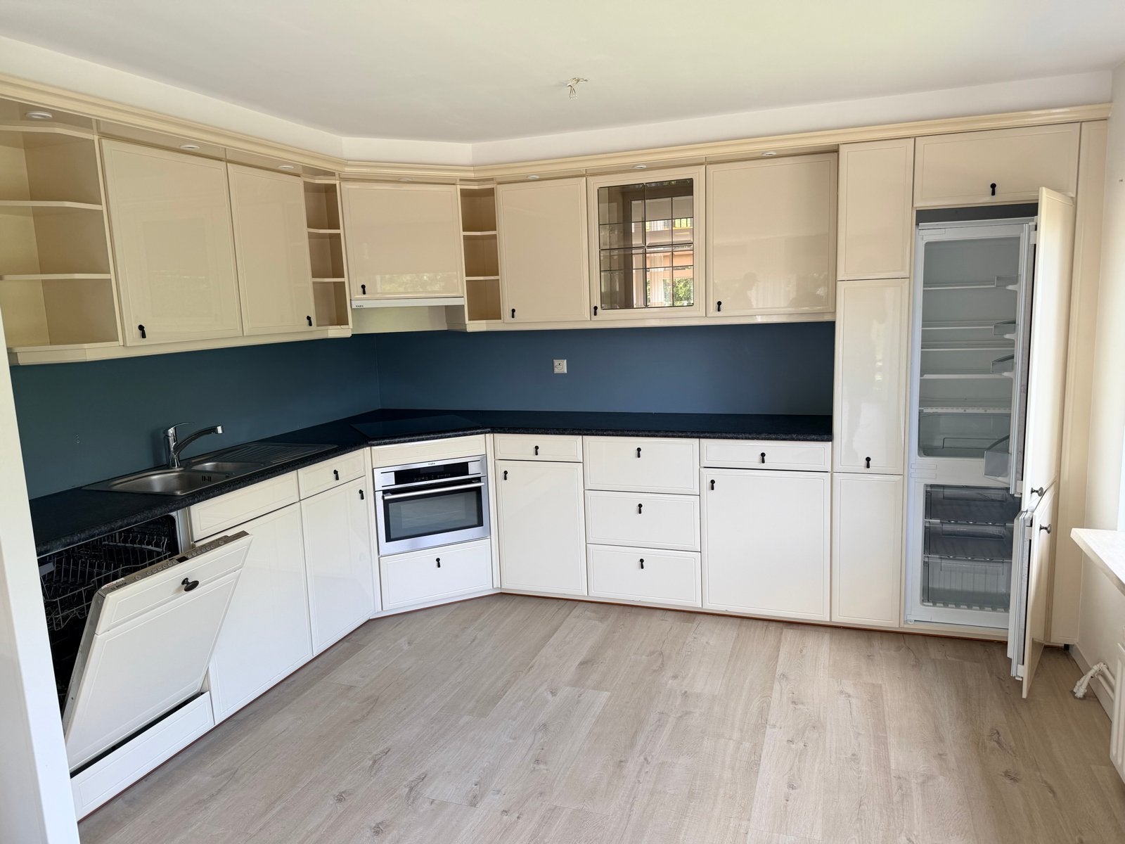 Complete hoekkeuken met apparatuur, Huis en Inrichting, Ophalen, Gebruikt, Overige materialen, Hoekkeuken