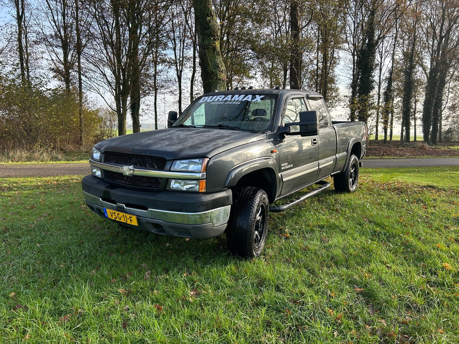 Chevrolet 2003 Grijs, Auto's, Automaat, 6600 cc, 8 cilinders, 2868 kg