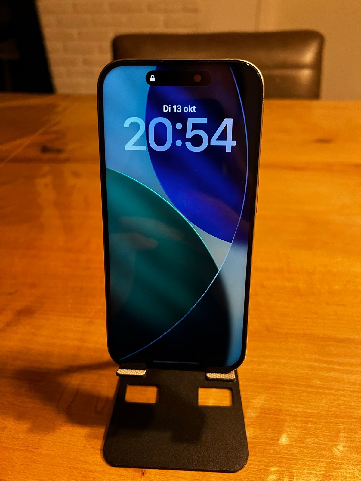 iPhone 15 Pro 128GB - Goede staat, nieuw scherm (LCD) 86%SOH, 86 %, Verzenden, Zonder simlock, Zonder abonnement