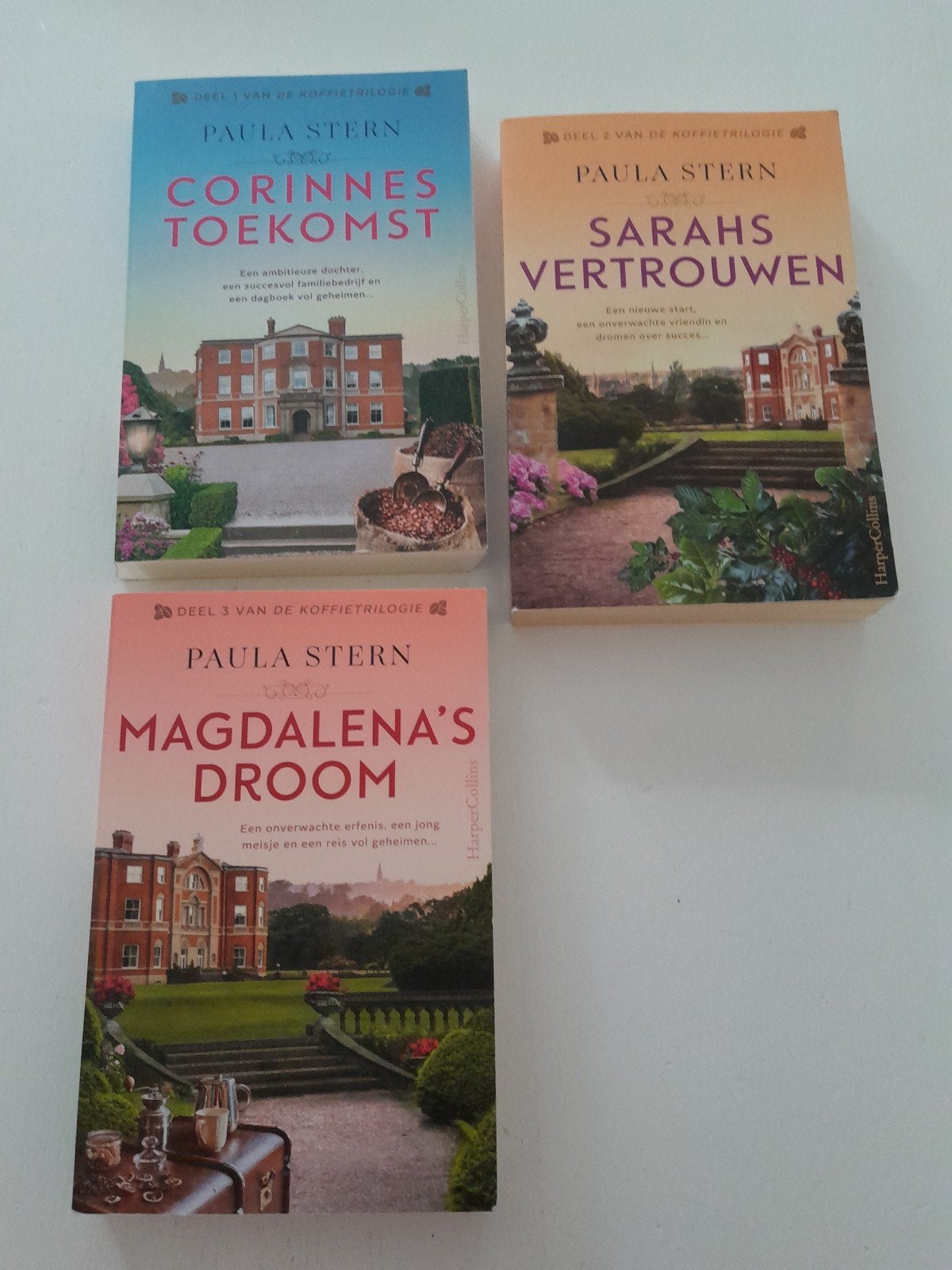 De Koffietrilogie van Paula Stern (deel 1, 2 en 3), Boeken, Ophalen of Verzenden, Zo goed als nieuw, Paula Stern
