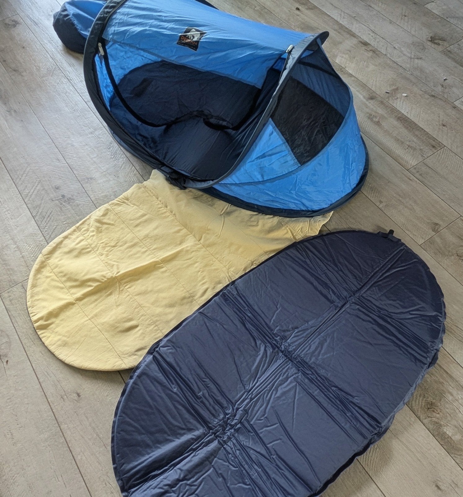 Deryan Peuter Luxe Slaaptentje met zelfopblaasbaar matras, Ophalen of Verzenden, Zo goed als nieuw, Overige typen