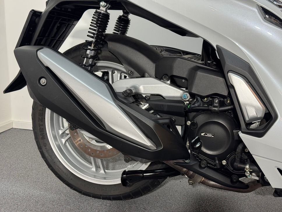 HONDA SH 350I (bj 2021), Motoren, HONDA, Bedrijf, Onbekend, Onbekend