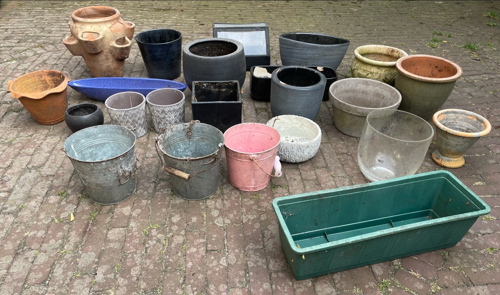 Bloempot  bloempotten plantenbak bloem pot emmer potten, Tuin en Terras, Bloempotten, Gebruikt, 40 cm of meer, Binnen, Ophalen of Verzenden