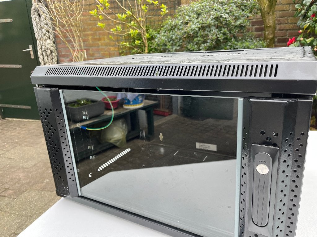 Patchkast / Serverkast, Ophalen, Gebruikt