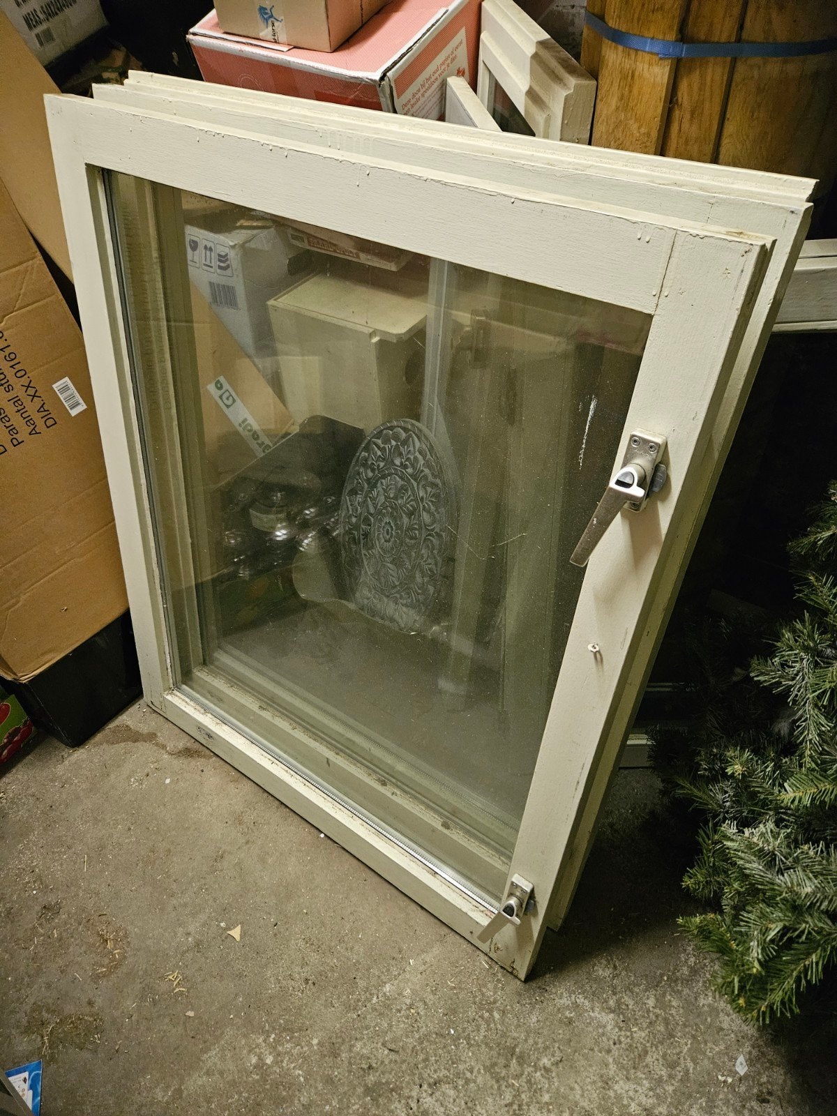 Zware hardhouten ramen met dubbel glas en scharnieren, Gebruikt, 75 tot 150 cm, Hout, Ophalen