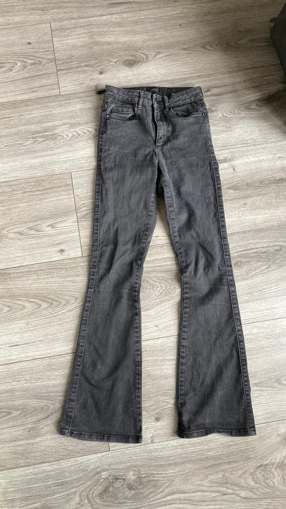 Only - zwarte flared broek XS, Ophalen of Verzenden, Zo goed als nieuw, Zwart, W27 (confectie 34) of kleiner