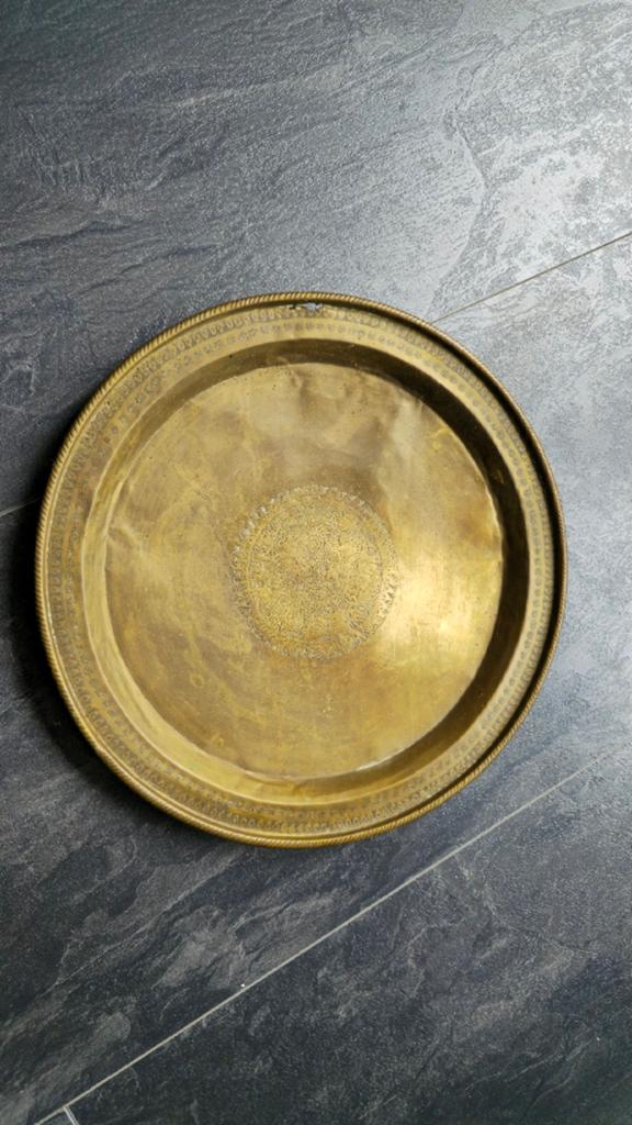 Vintage messing schaal / dienblad – handgegraveerd, Ophalen, Gebruikt, Rond, Metaal