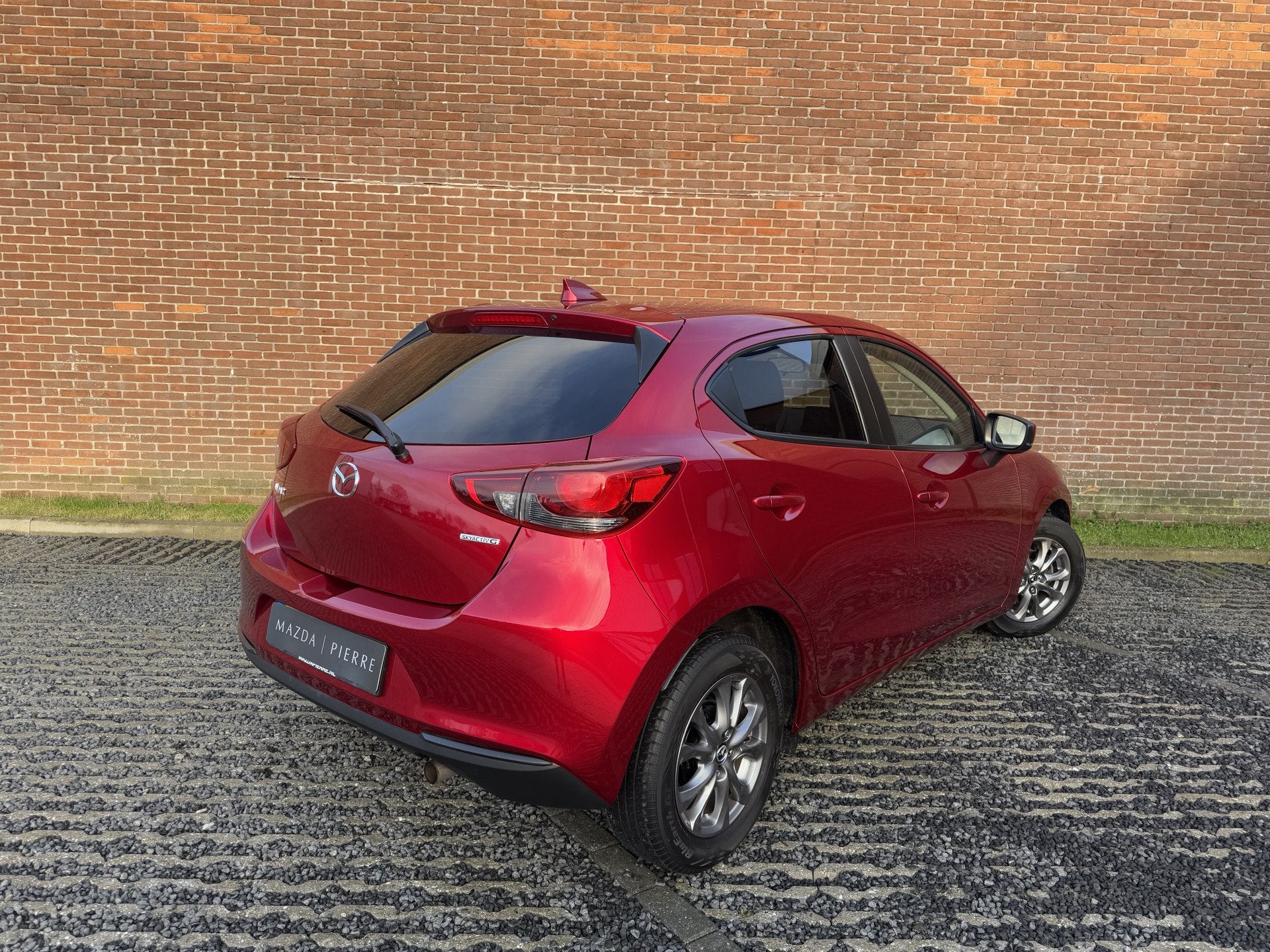 Mazda 2 1.5 Skyactiv-G 90 Comfort | AUTOMAAT | AIRCO | NAVI, Auto's, Stof, 4 cilinders, Origineel Nederlands, Bedrijf