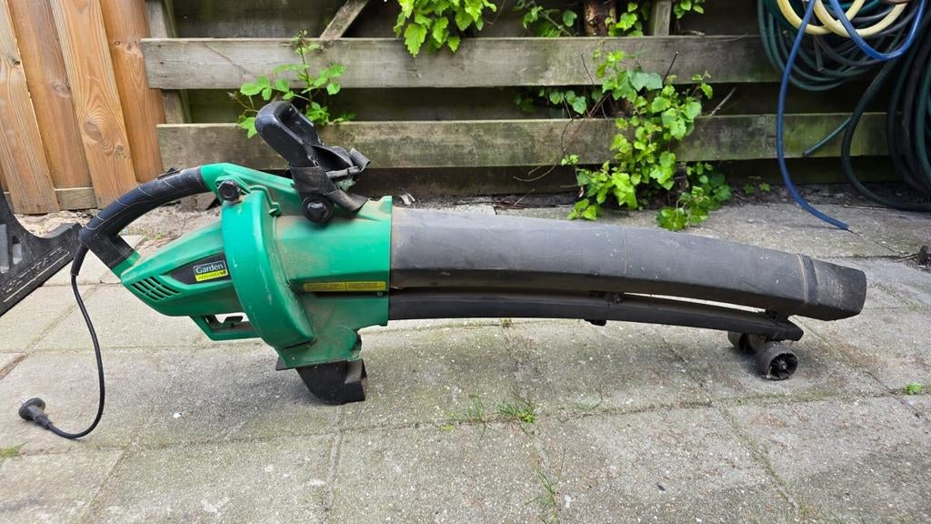 Bladblazer, met zuig- en blaasfunctie, Stalling, 4 paarden of pony's of meer