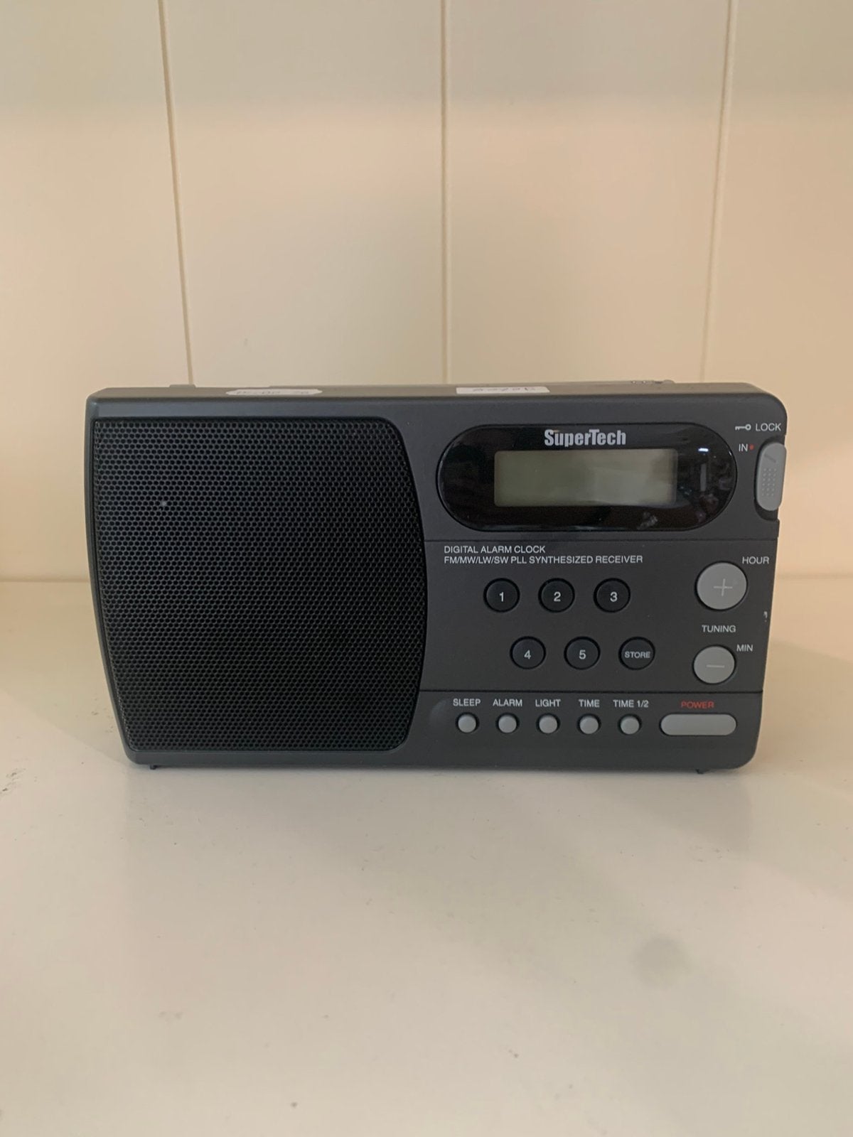 SuperTech radio, Ophalen of Verzenden, Zo goed als nieuw, Radio