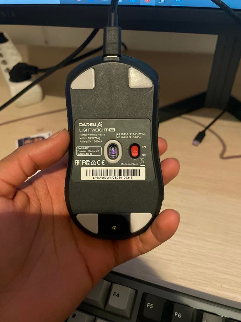 Hoge kwaliteit draadloze/bedrade muis - Dareu A950W, Muis, Gebruikt, Gaming muis, Ophalen of Verzenden