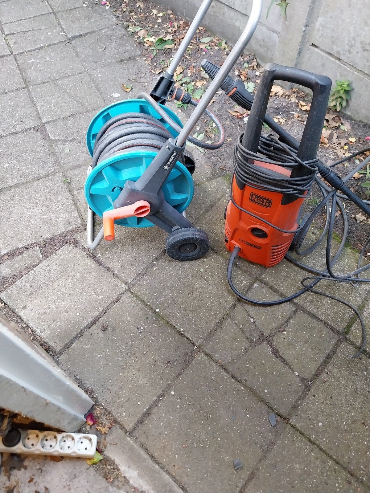 Hoge drukspuit met haspel van gardena en slang, Ophalen, Gebruikt, Elektrisch
