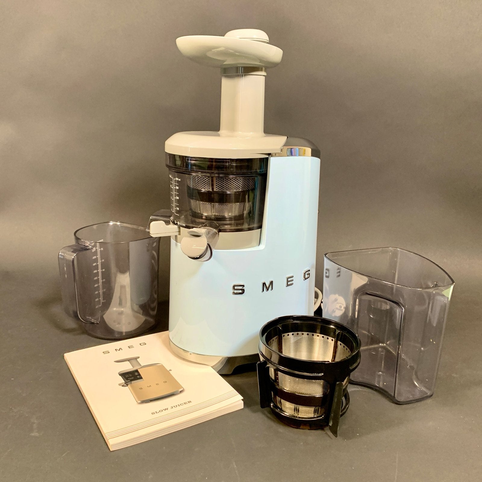 Smeg Slowjuicer SJF01PBEU Blauw sapcentrifuge sapmaker retro, 1 tot 2 liter, Ophalen of Verzenden, Zo goed als nieuw, Vaatwasserbestendig